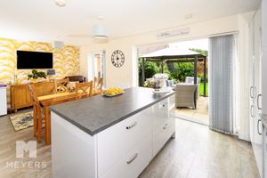 Photo 18- click for photo gallery